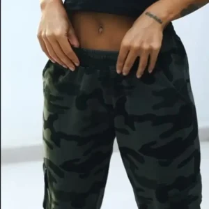 Pantalón Cargo Camuflado