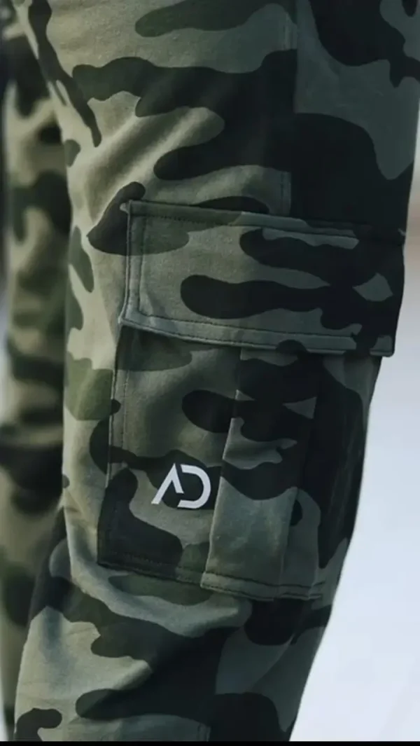 Pantalón Cargo Camuflado