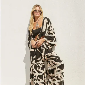 DB 95 A set de pantalon y camisola